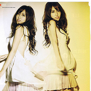 肥婆脱裤子让小伙捅
